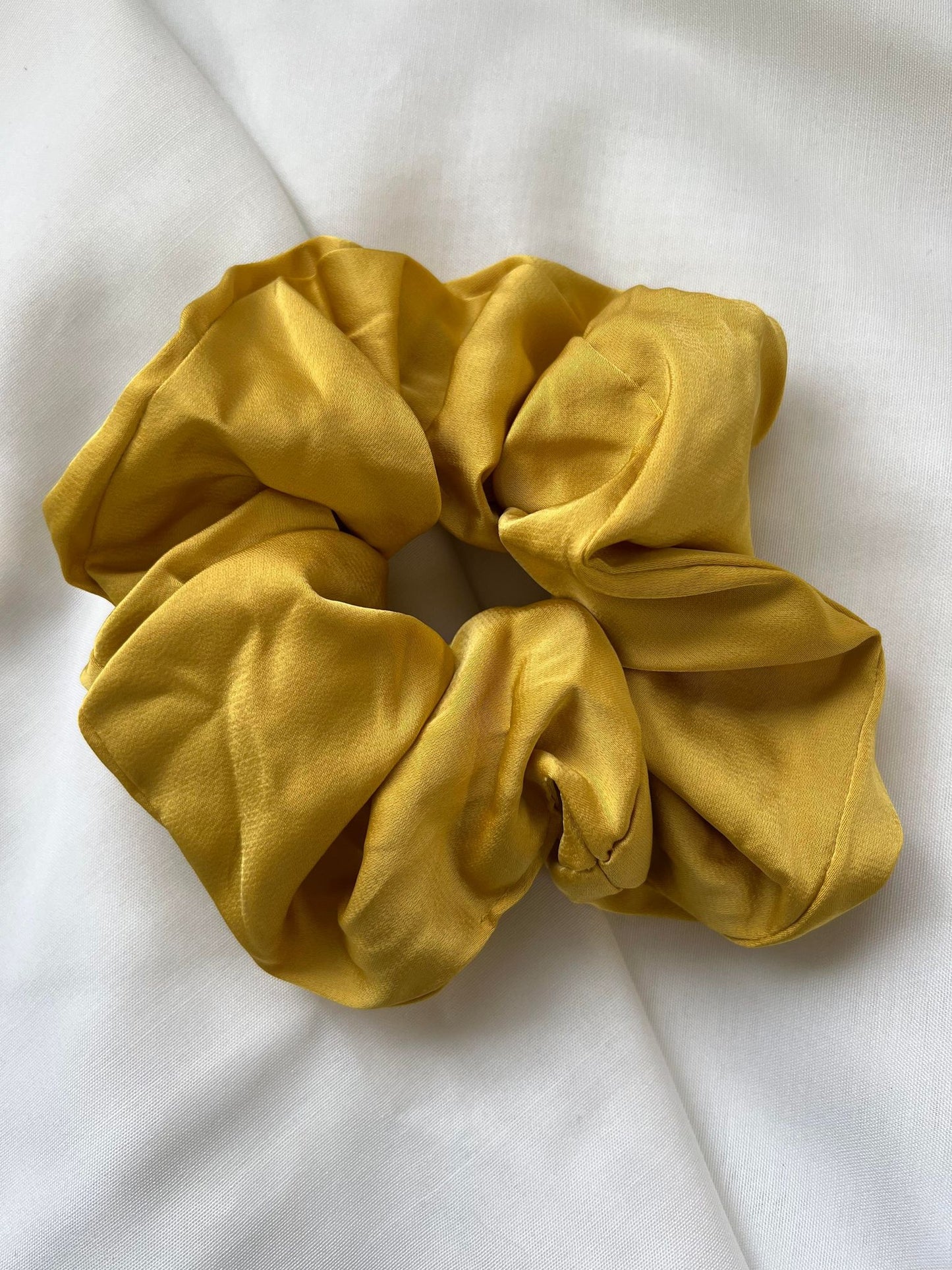 Chouchou de soie pour cheveux XXL - Jaune moutard